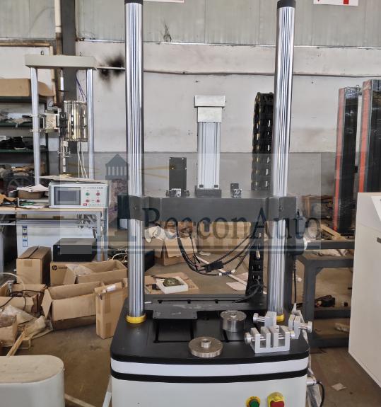 脛骨三點彎曲疲勞試驗機(jī)產(chǎn)品特點