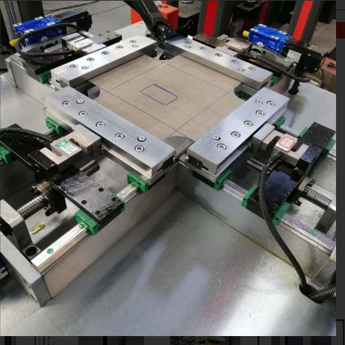 1691376405895262.png 雙軸雙向拉伸試驗機 醫學多方向50KN1.png